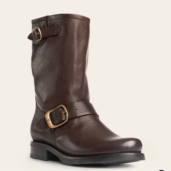 Frye Shoes - FRYE Veronica Short Riding Boots